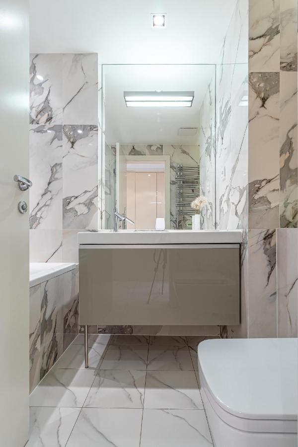 Luxury With Danube River View Bratislava Exterior foto